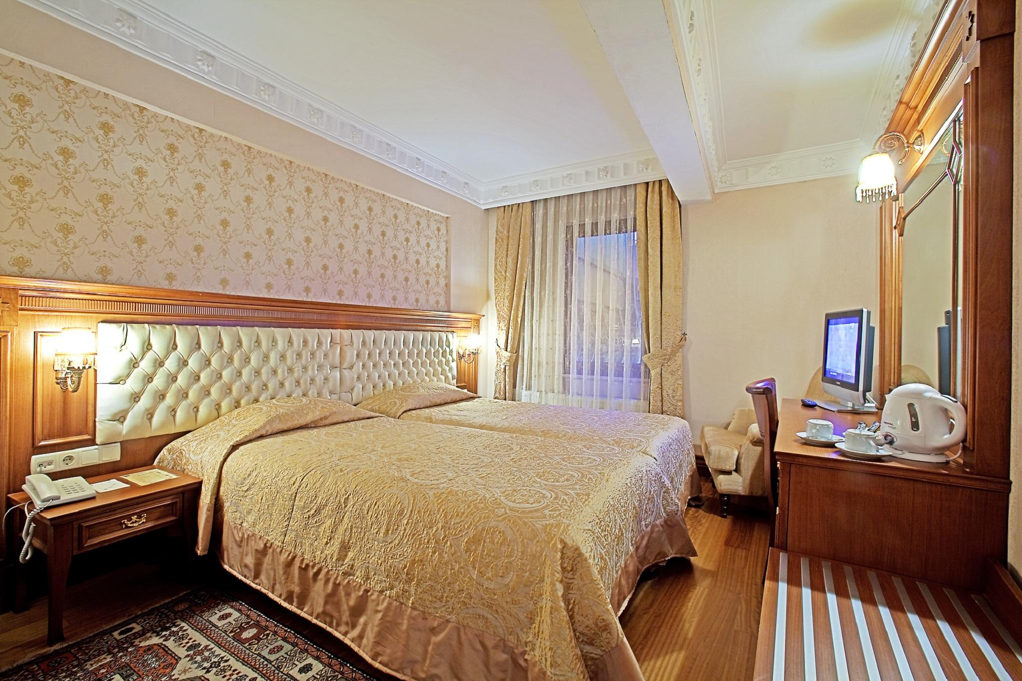 Hotel Sumengen Istanboel Buitenkant foto