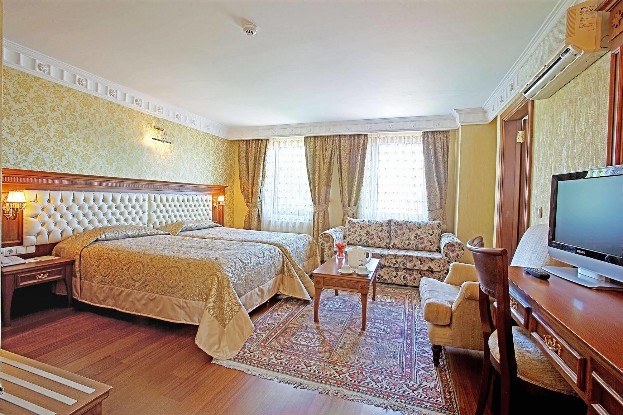 Hotel Sumengen Istanboel Buitenkant foto